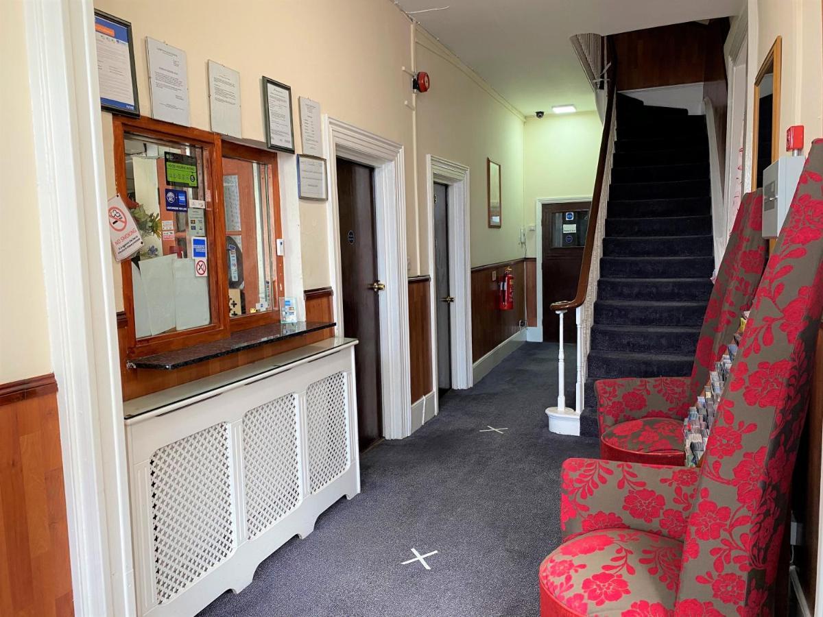 Lampton Guest House Hounslow Dış mekan fotoğraf